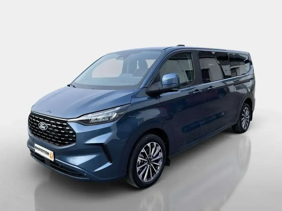 Neu Ford Tourneo Titanium X 150 PS (110 kW) 2025 Blau Van / Kleinbus