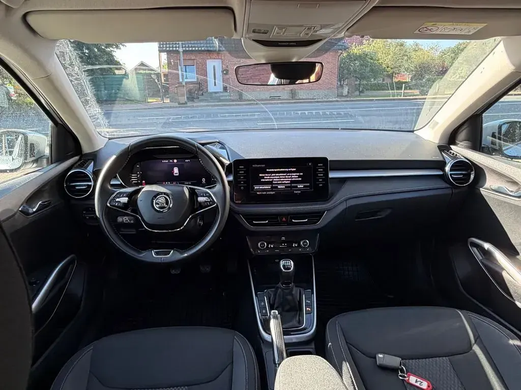 Gebraucht Skoda Fabia Style 110 PS (80 kW) 2022 Silber Kleinwagen