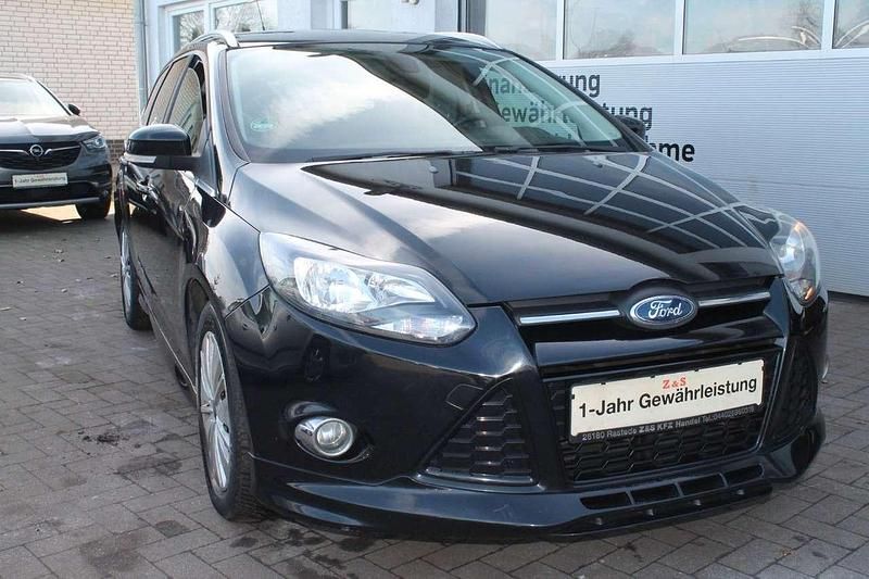 Gebraucht Ford Focus S 150 PS (110 kW) 2013 Schwarz Kombi