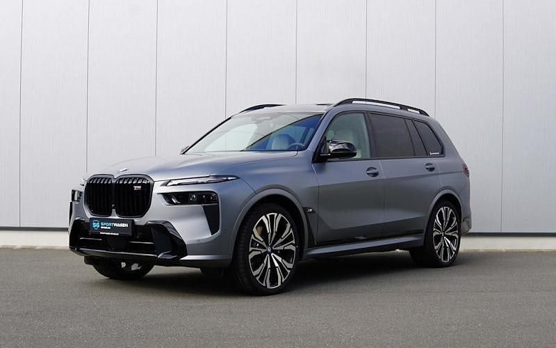 Grau Gebraucht 2025 BMW X7 M Sport SUV | 131.900 € - Bild 1/4