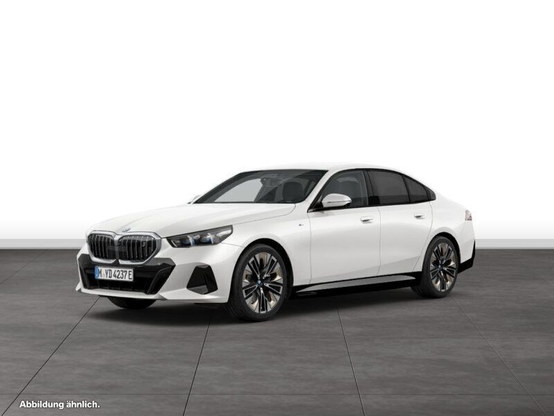 Weiß Gebraucht 2024 BMW i5 Limousine | 61.586 € (Etwas zu teuer) - Bild 1/4