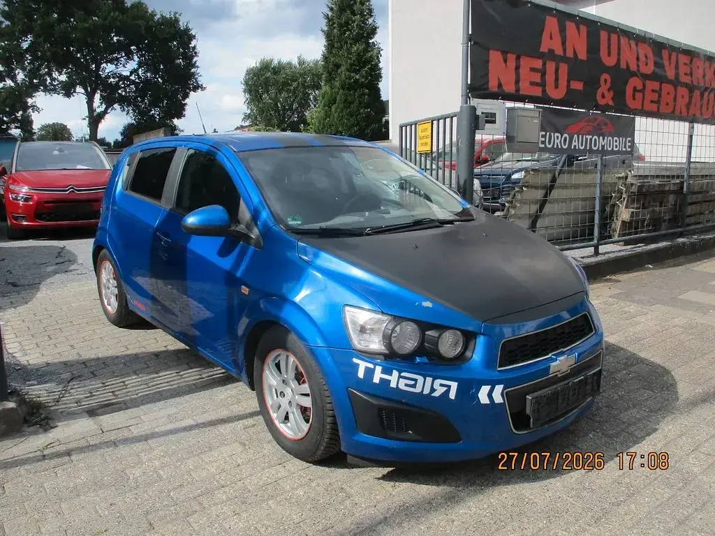 Gebraucht Chevrolet Aveo LT 101 PS (74 kW) 2012 Blau Kleinwagen