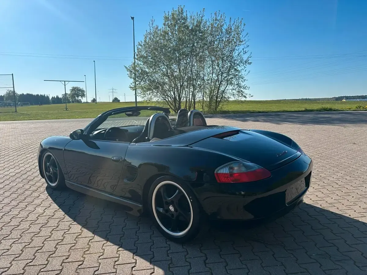 Gebraucht Porsche 986 Boxster 220 PS (161 kW) 2002 Schwarz Cabrio