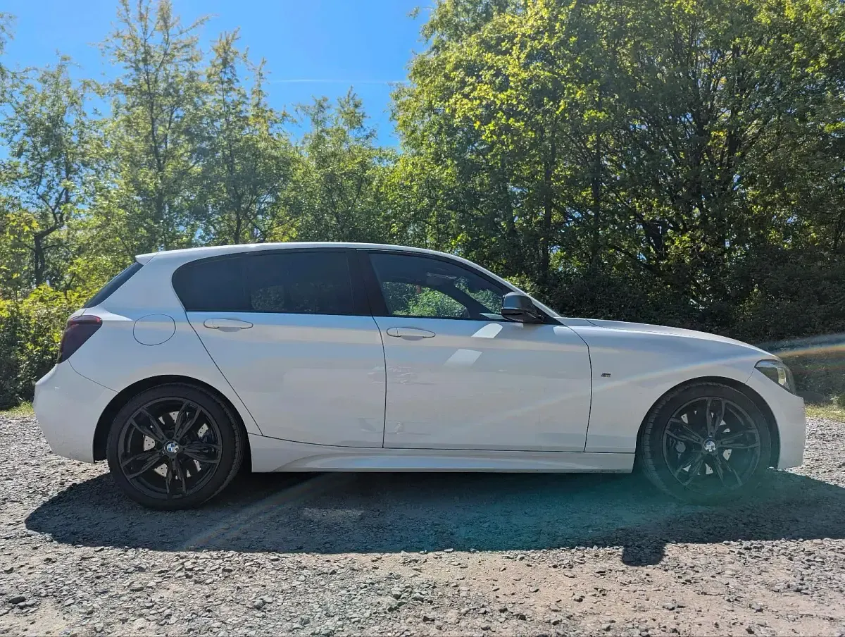 Gebraucht BMW M135 Performance 400 PS (294 kW) 2014 Weiß Kleinwagen