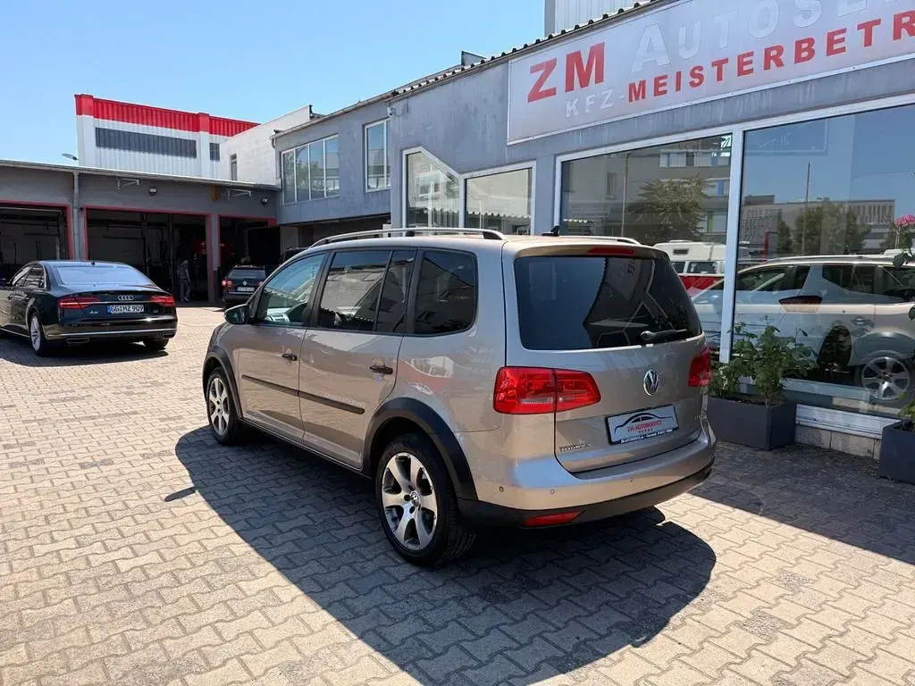 Gebraucht VW Touran Cross 140 PS (102 kW) 2012 Beige Van / Kleinbus