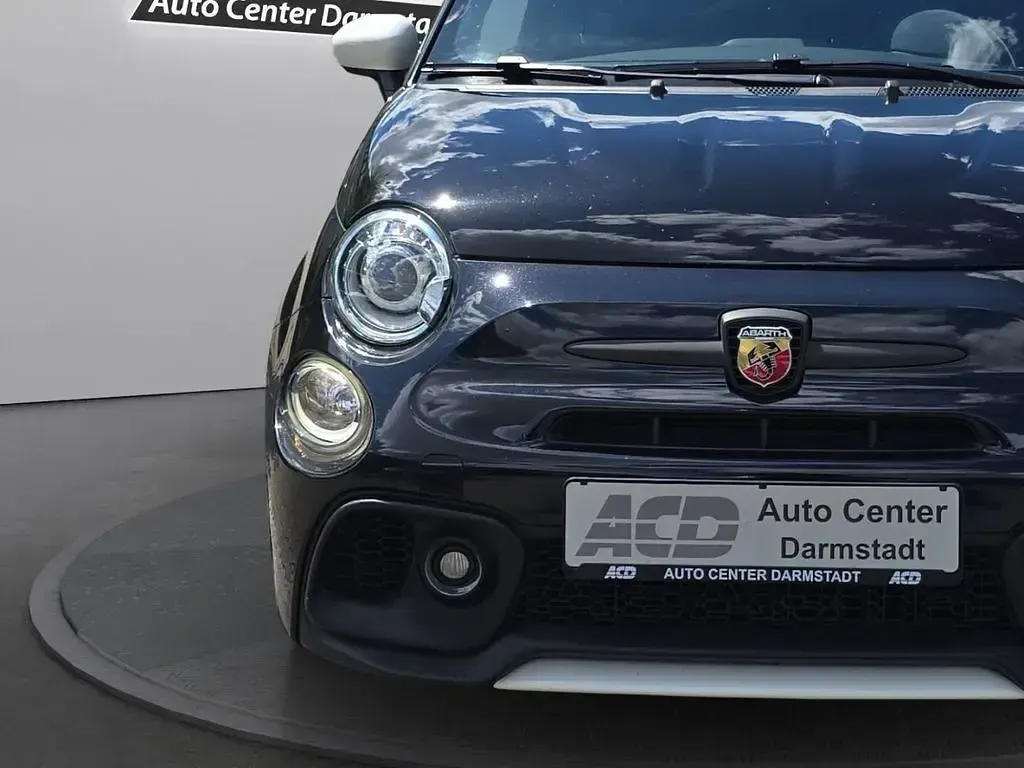 Gebraucht Abarth 695 Esseesse 179 PS (131 kW) 2022 Schwarz Kleinwagen