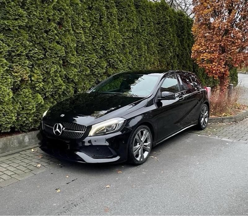 Gebraucht Mercedes A220 AMG line 190 PS (139 kW) 2018 Schwarz Limousine