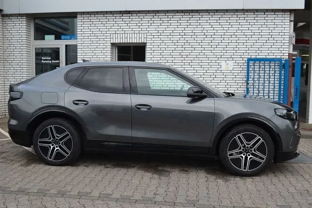 Neu Ford Capri Premium 250 kW (340 PS) 2025 Grau SUV