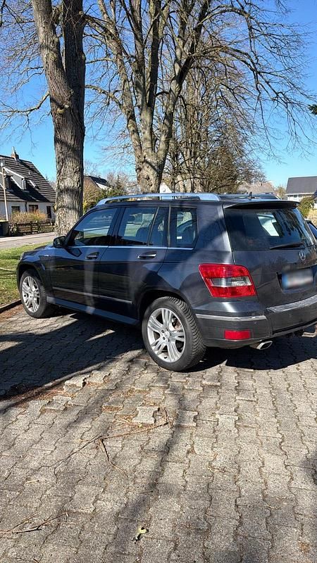 Gebraucht Mercedes GLK220 170 PS (125 kW) 2009 Andere farben SUV