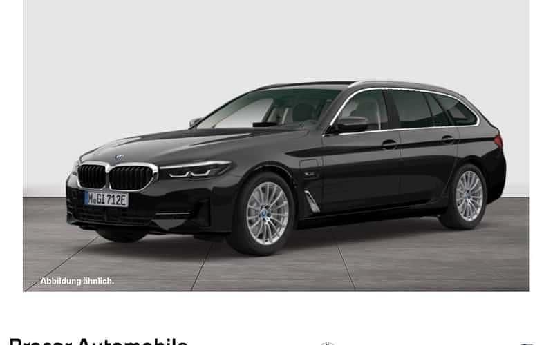 Schwarz Gebraucht 2021 BMW 520 Sport Line Kombi | 31.870 € (Fairer Preis) - Bild 1/4