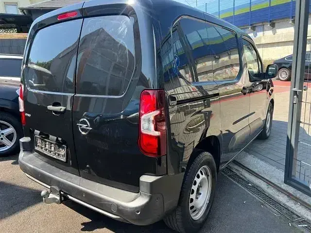 Gebraucht Opel Combo Edition 131 PS (96 kW) 2020 Schwarz Van / Kleinbus