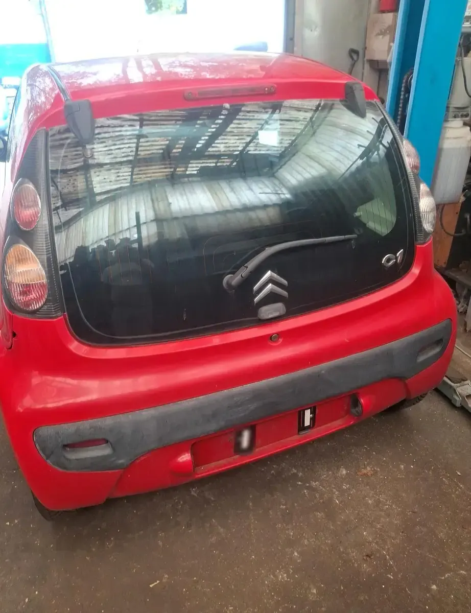 Gebraucht Citroën C1 68 PS (50 kW) 2009 Rot Kleinwagen