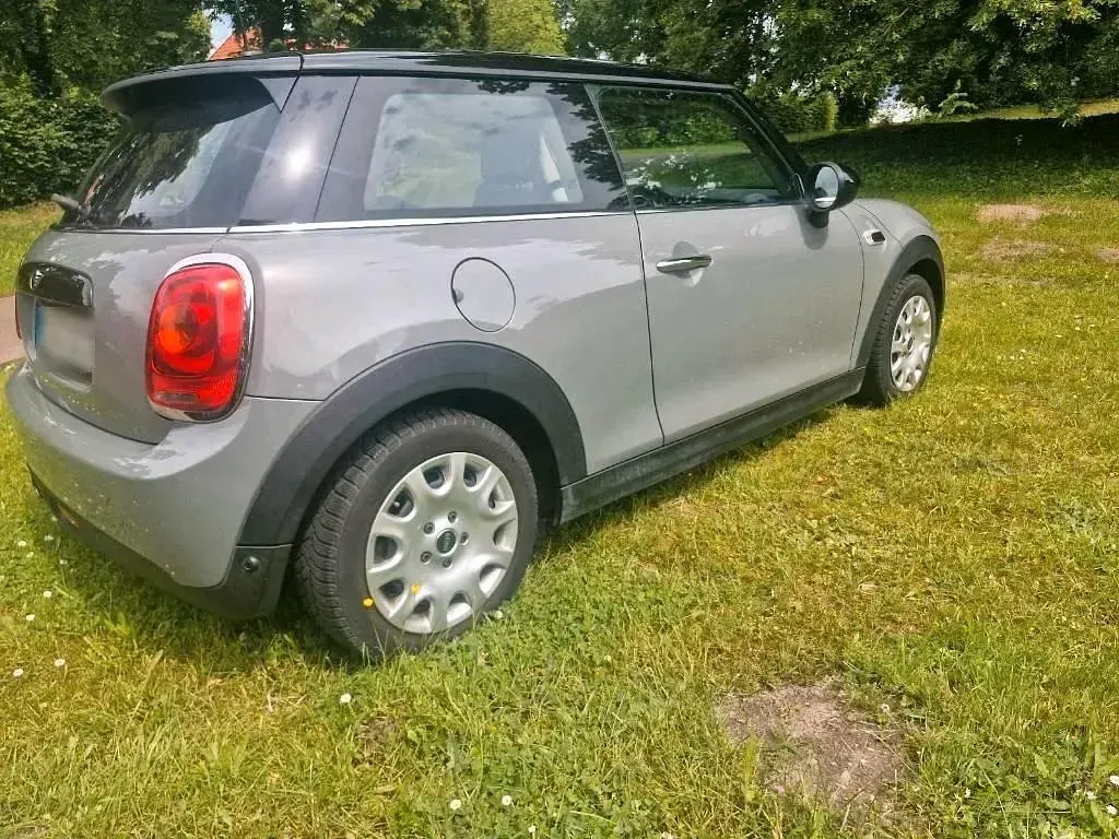 Gebraucht Mini Cooper 136 PS (100 kW) 2017 Grau Kleinwagen