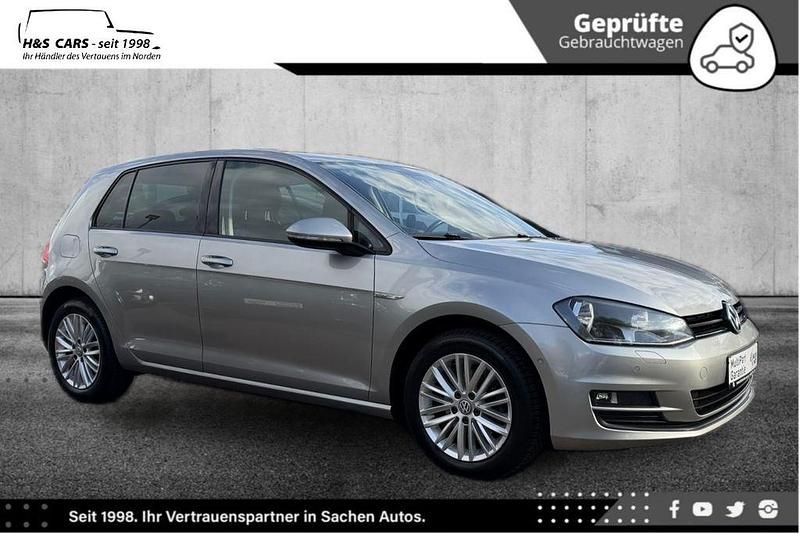 Grau Gebraucht 2014 VW Golf VII Cup Limousine | 9.950 € (Fairer Preis) - Bild 1/4