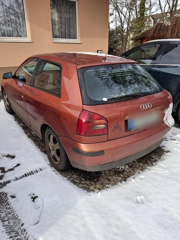 Gebraucht Audi A3 90 PS (66 kW) 1999 Rot Kleinwagen
