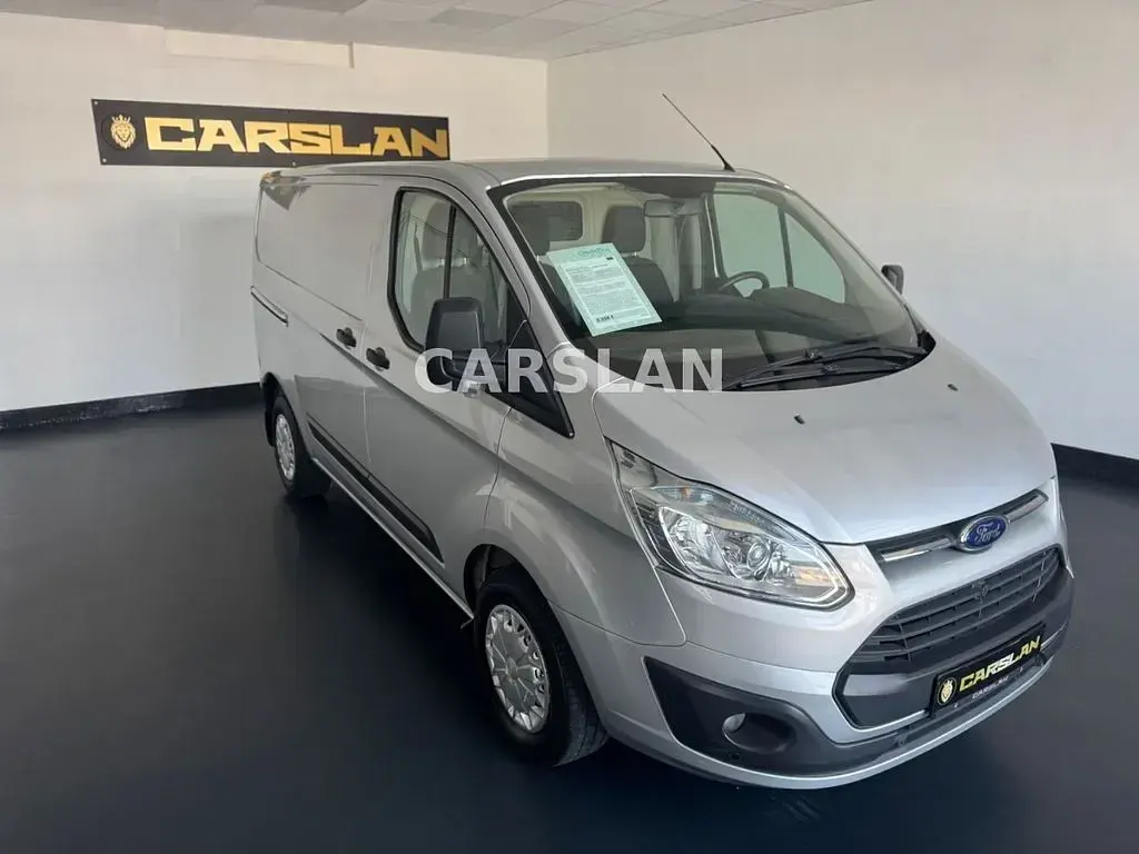 Gebraucht Ford Transit Custom 125 PS (91 kW) 2013 Silber Van / Kleinbus