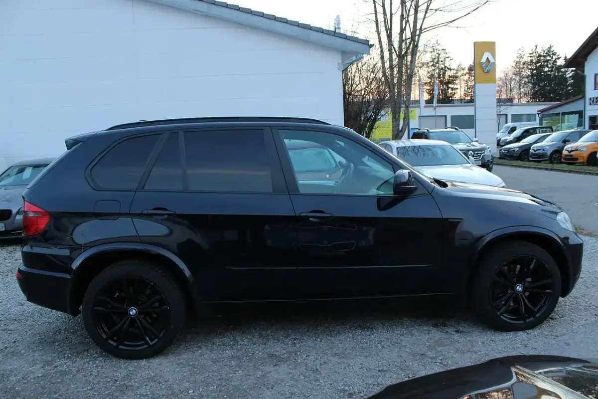Gebraucht BMW X5 286 PS (210 kW) 2010 Carbonschwarz metallic SUV