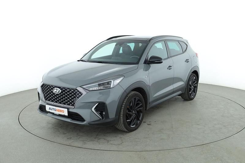 Grau Gebraucht 2019 Hyundai Tucson N Line SUV | 23.790 € (Etwas zu teuer) - Bild 1/3