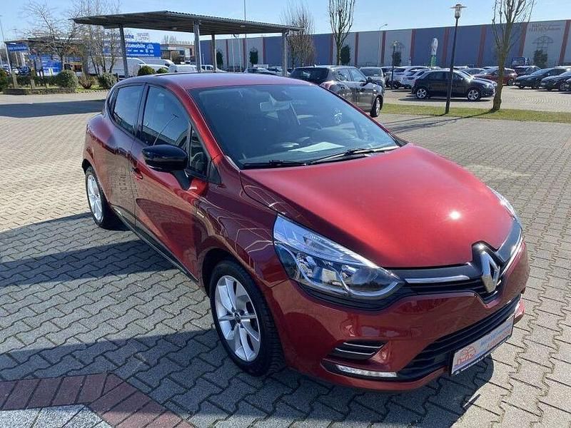 Gebraucht Renault Clio IV 90 PS (66 kW) 2018 Rot Limousine