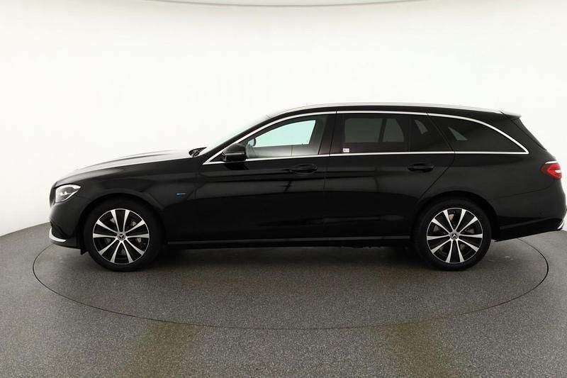 Gebraucht Mercedes E300 306 PS (225 kW) 2020 Schwarz Kombi