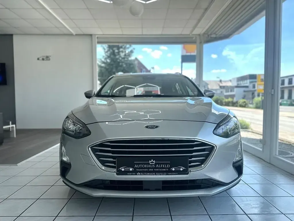 Gebraucht Ford Focus 120 PS (88 kW) 2020 Silber Kombi