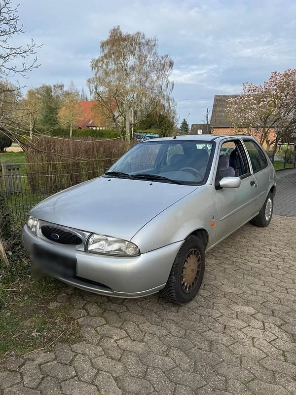 Gebraucht Ford Fiesta Ghia 1998 Silber Kleinwagen