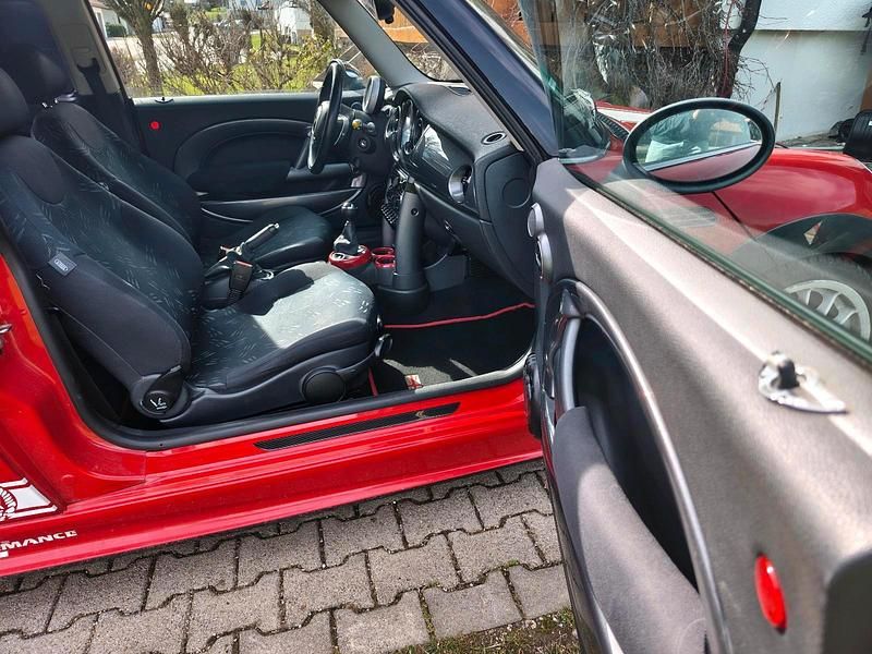 Second-hand Mini Cooper Chili 90 CP (66 kW) 2006 Roșu Hatchback