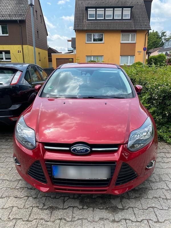 Gebraucht 2011 Ford Focus Limousine | 3.400 € (Superpreis) - Bild 1/4