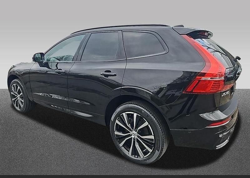 Gebraucht Volvo XC60 Plus 250 PS (183 kW) 2025 Schwarz SUV