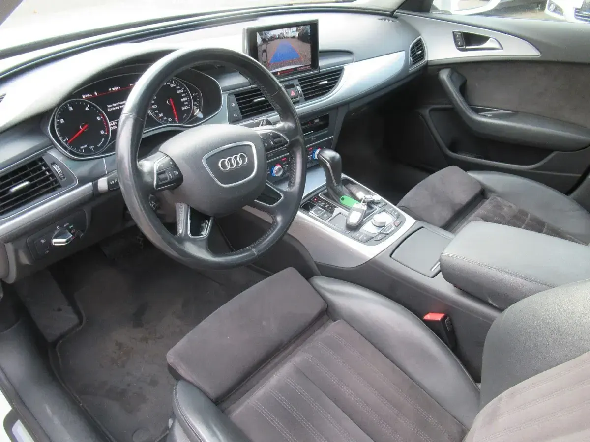 Gebraucht Audi A6 Comfort 150 PS (110 kW) 2017 Weiß Kombi