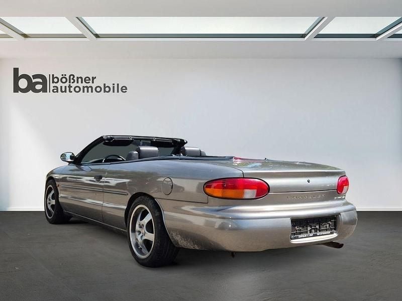 Gebraucht Chrysler Stratus 131 PS (96 kW) 1999 Grau Cabrio