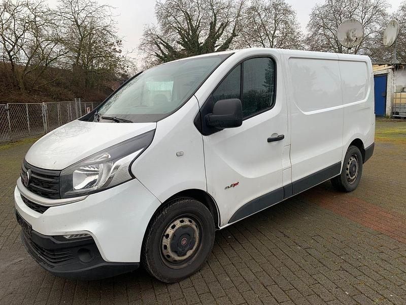 Gebraucht Fiat Talento Basis 120 PS (88 kW) 2016 Weiß Van / Kleinbus