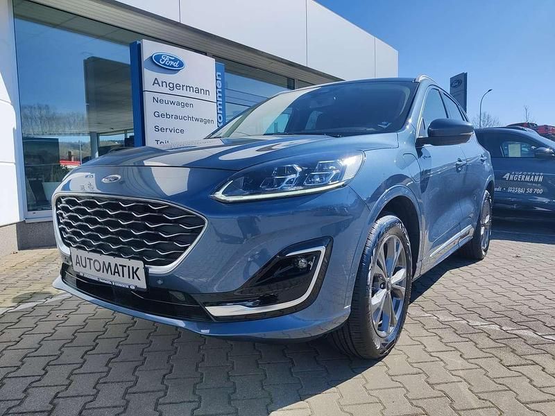 Gebraucht Ford Kuga Vignale 152 PS (111 kW) 2023 Chromablau metallic SUV
