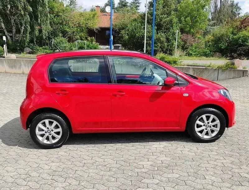 Gebraucht Seat Mii Chic 60 PS (44 kW) 2018 Tornado rot / dach schwarz Kleinwagen