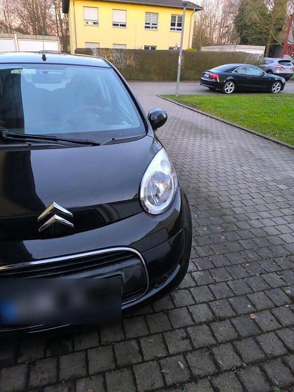Gebraucht Citroën C1 Style 68 PS (50 kW) 2011 Schwarz Kleinwagen