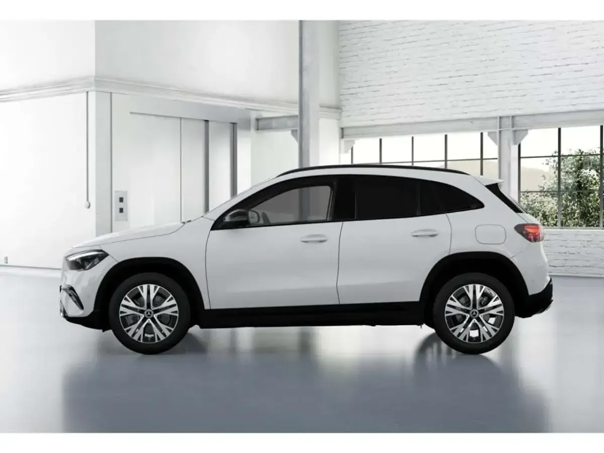 Gebraucht Mercedes GLA220 Progressive 190 PS (139 kW) 2025 Weiss polarweiss SUV