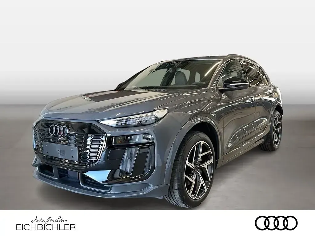 Używany Audi Q6 e-tron Business 225 kW (306 KM) 2026 SUV