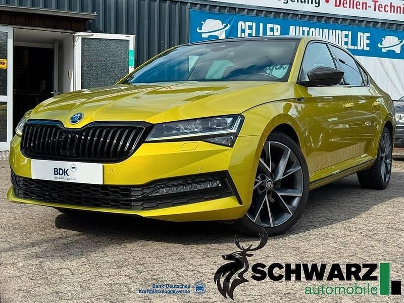 Gold Gebraucht 2020 Skoda Superb SportLine Limousine | 25.970 € (Guter Preis) - Bild 1/4
