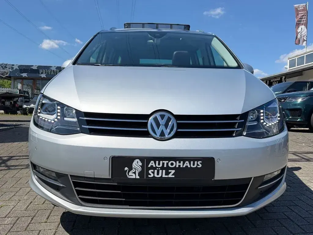 Gebraucht VW Sharan Highline 177 PS (130 kW) 2020 Silber Van / Kleinbus