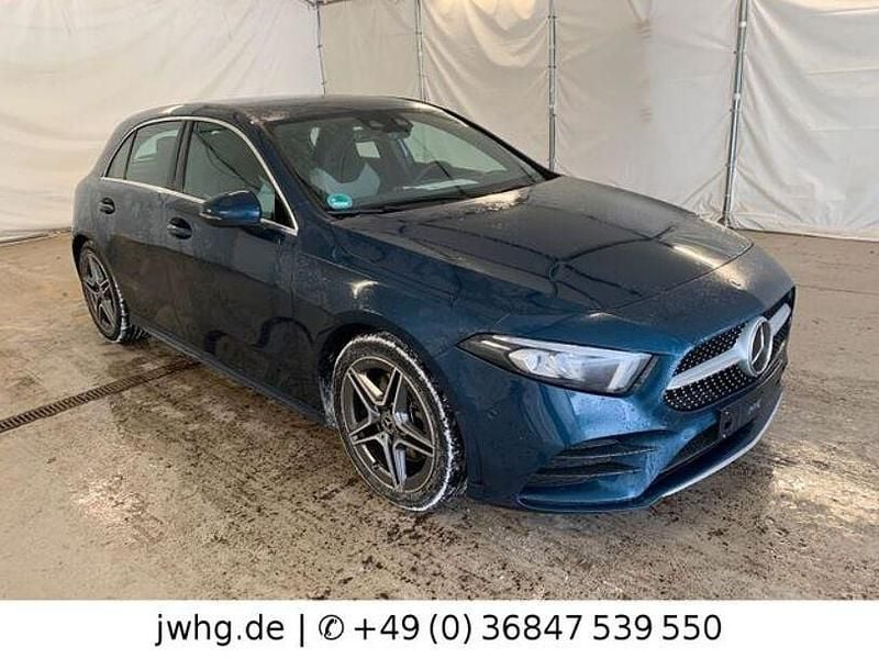 Gebraucht Mercedes A250 AMG 224 PS (164 kW) 2021 Denimblau (metallic) Limousine