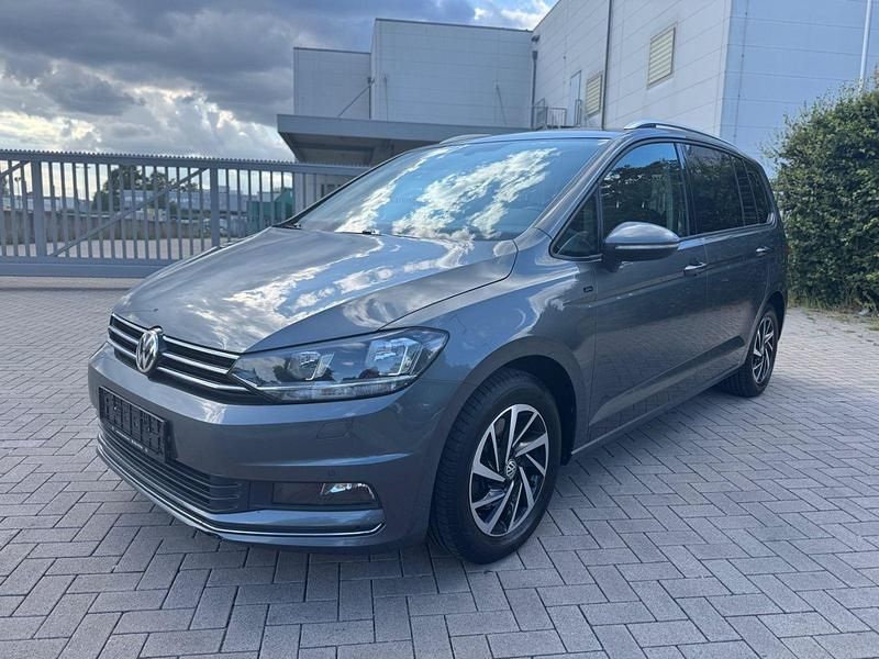 Grau Gebraucht 2018 VW Touran Join Van / Kleinbus | 10.800 € (Fairer Preis) - Bild 1/4