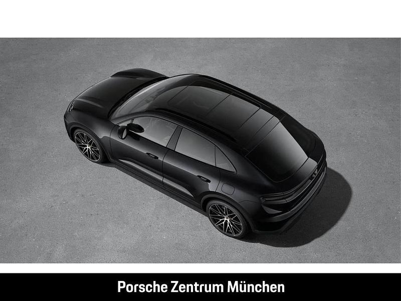 Gebraucht Porsche Macan 300 kW (408 PS) 2025 Tiefschwarzmetallic SUV