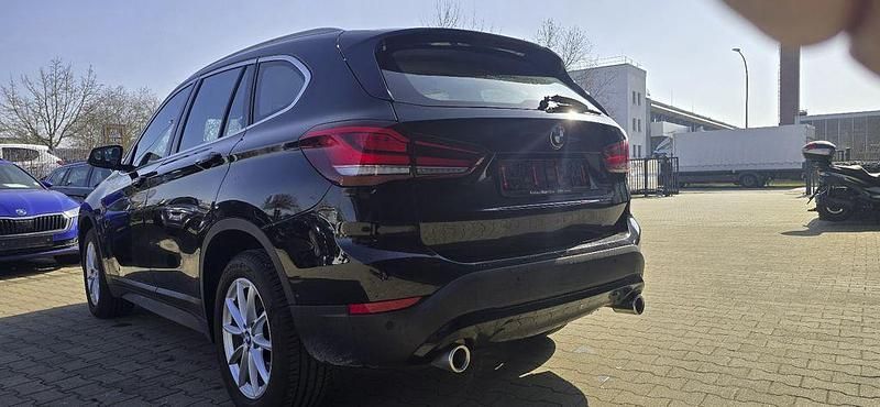 Gebraucht BMW X1 Advantage 190 PS (139 kW) 2021 Schwarz SUV