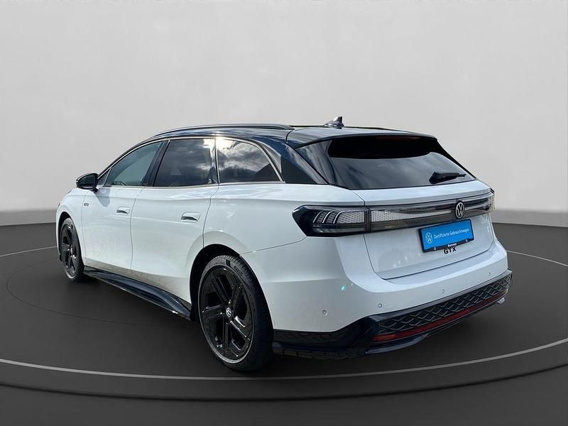 Gebraucht VW ID.7 GTX 250 kW (340 PS) 2025 Weiß Kombi