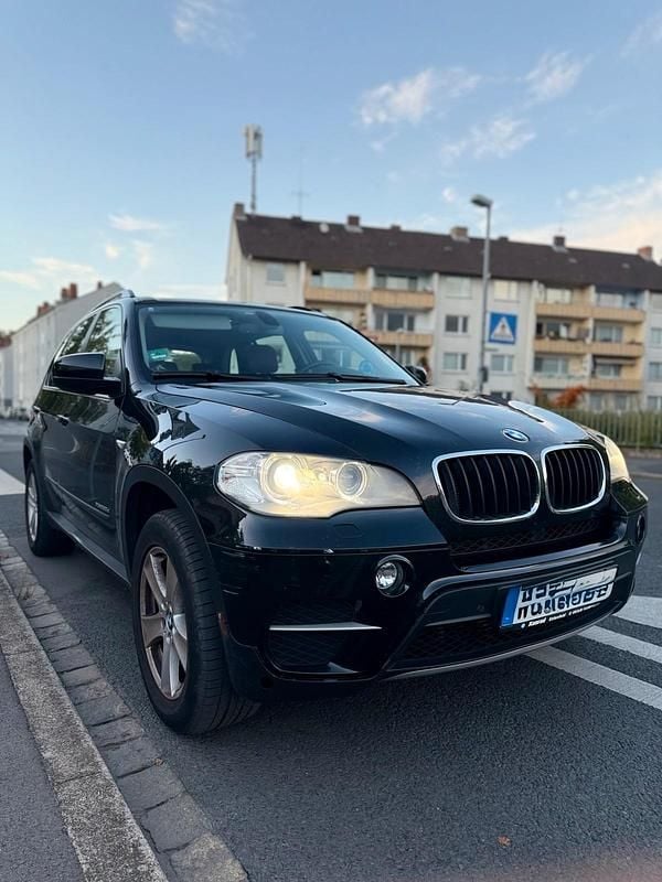 Schwarz Gebraucht 2010 BMW X5 SUV | 8.900 € (Guter Preis) - Bild 1/4