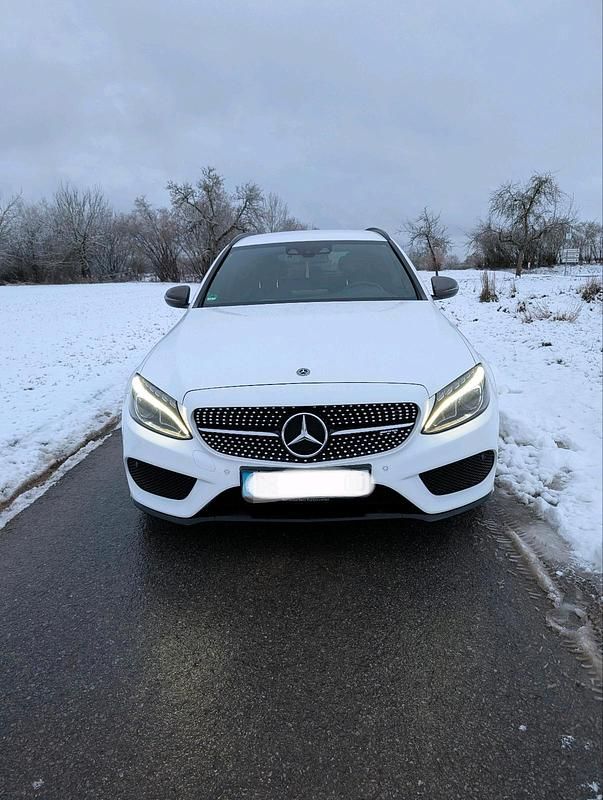 Weiß Gebraucht 2017 Mercedes C43 AMG AMG Kombi | 33.600 € (Teuer) - Bild 1/4
