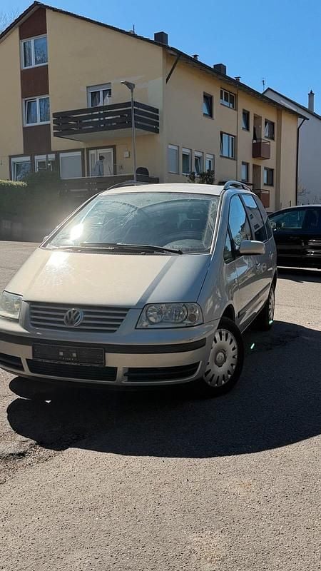 Gebraucht VW Sharan 116 PS (85 kW) 2005 Silber Van / Kleinbus