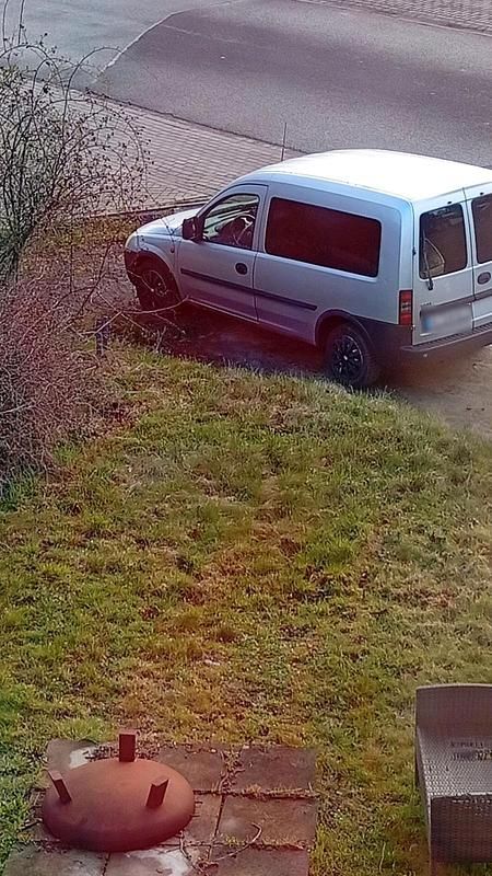 Gebraucht Opel Combo 75 PS (55 kW) 2001 Silber Pickup