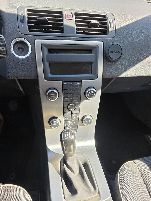 Gebraucht Volvo C30 Kinetic 125 PS (91 kW) 2008 Schwarz Kleinwagen