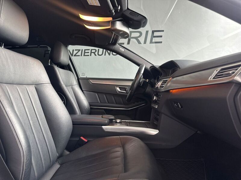 Gebraucht Mercedes E350 Avantgarde 252 PS (185 kW) 2013 Schwarz Kombi